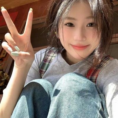 绑定倒计时校花黏上穷小子